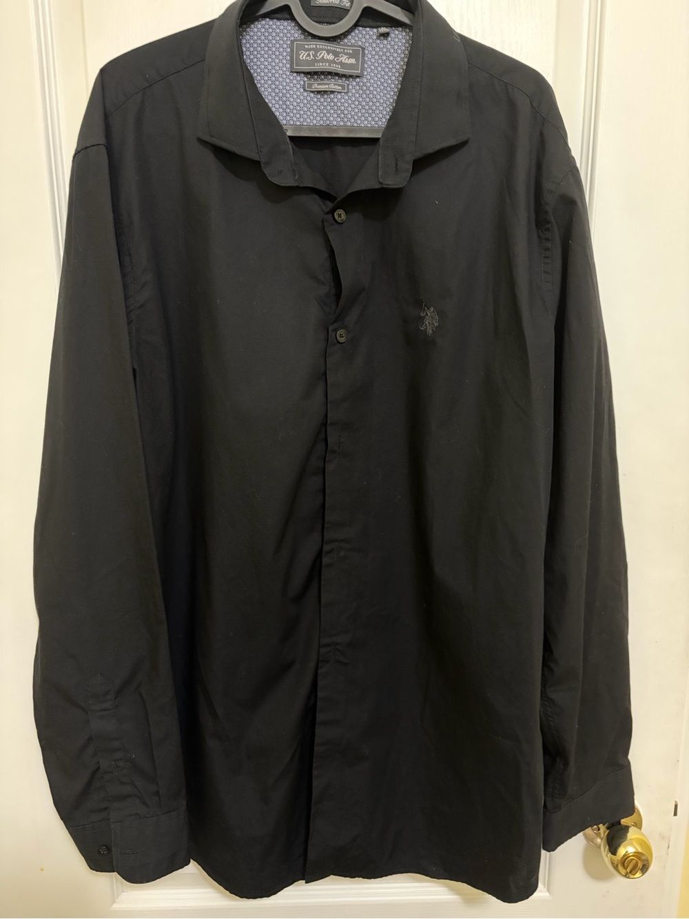 Black Long Sleeve Button-Up Shirt for Men | Size XL